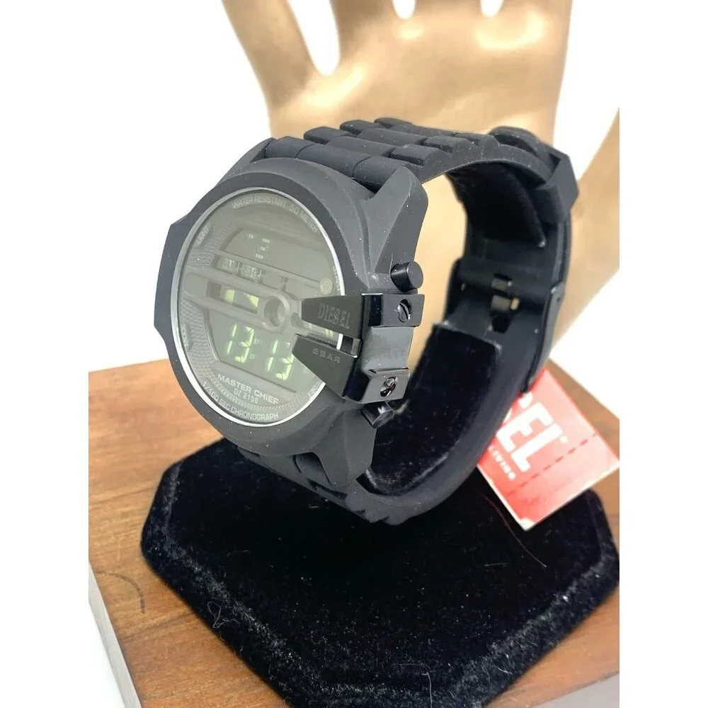 Diesel Men's Watch DZ2158 Master Chief Quartz Black Dial Quartz Rubber Band 44mm